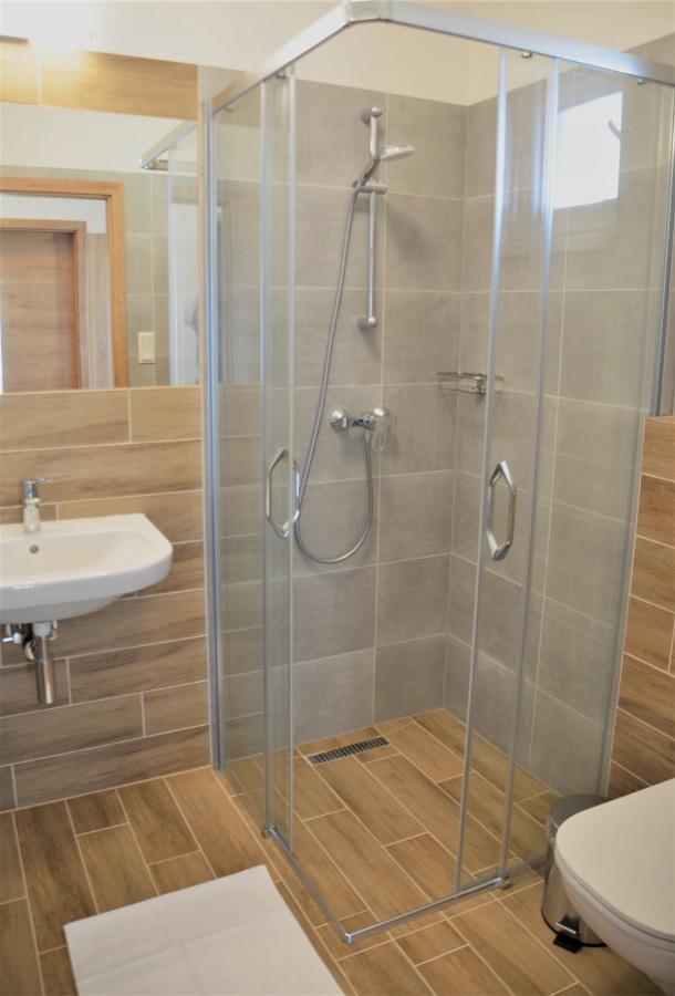 Apartmany Deluxe Sazava  ภายนอก รูปภาพ