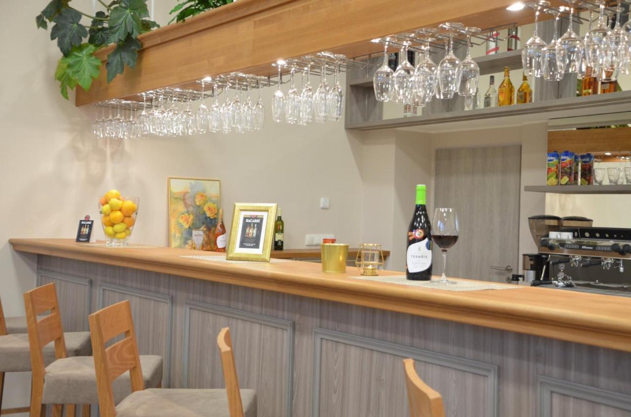 Apartmany Deluxe Sazava  ภายนอก รูปภาพ